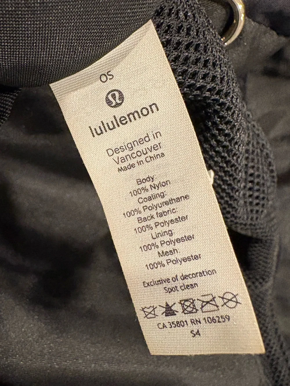 Lululemon On My Level Bag 19L Tote Crossbody Black Gold V1.0 OS